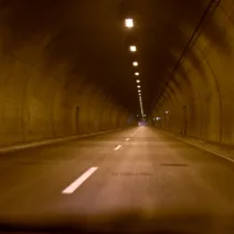 Εθνική Οδός Πατρών - Πύργου: Οδηγούσε με την όπισθεν μέσα σε τούνελ