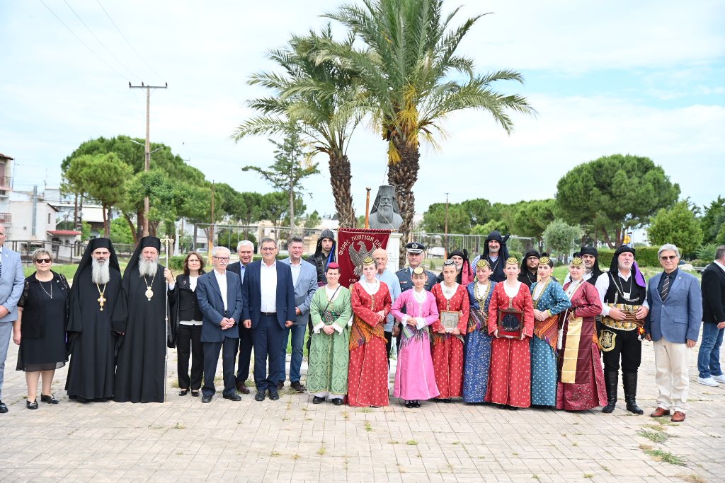 Εκδήλωση μνήμης για τα 107 χρόνια από την Γενοκτονία των Ελλήνων του Πόντου,στον Αγιο Νεκτάριο ΦΩΤΟ 37 Εκδήλωση μνήμης για τα 107 χρόνια από την Γενοκτονία των Ελλήνων του Πόντου,στον Αγιο Νεκτάριο ΦΩΤΟ