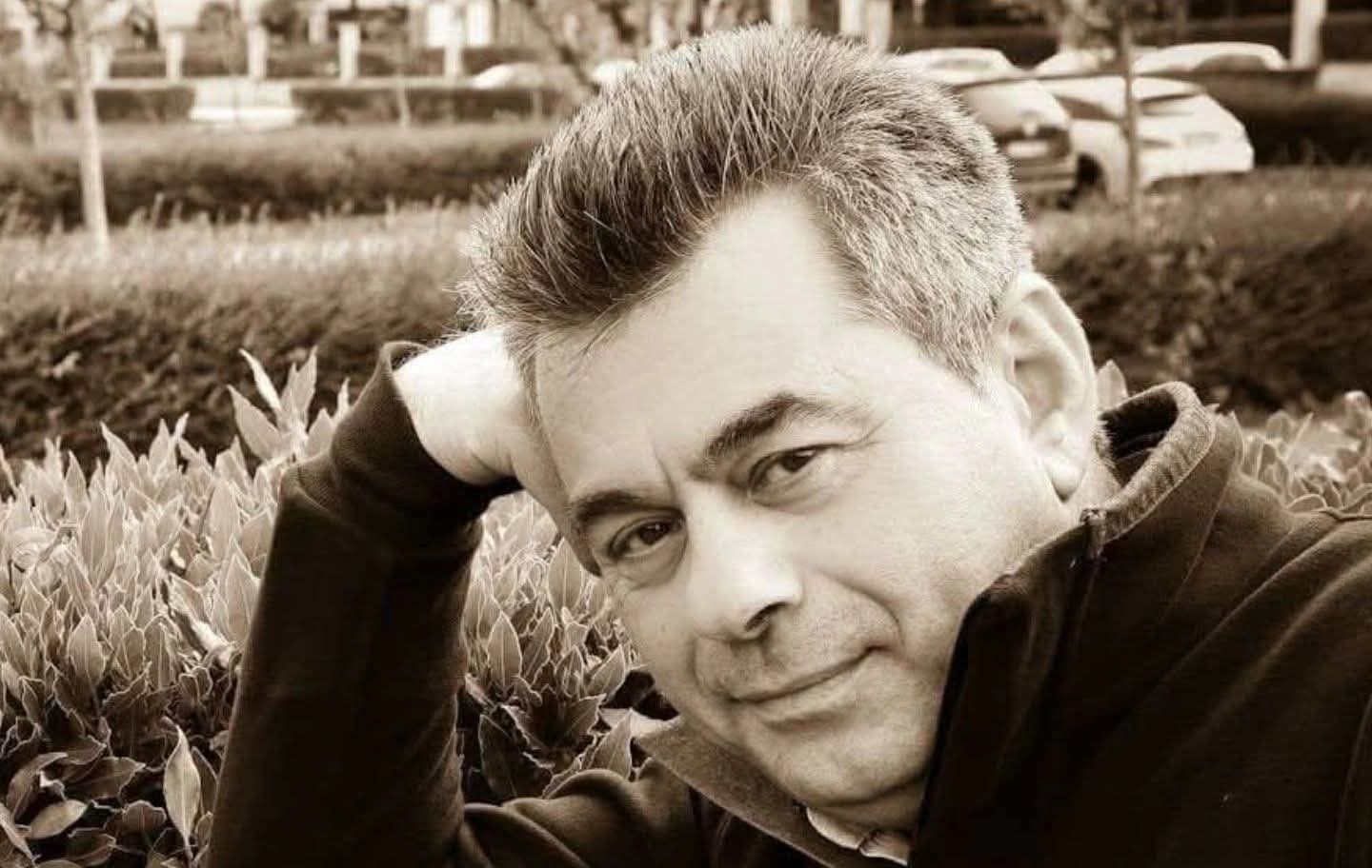 Θεατρικό παιχνίδι για μαθητές στο Καλλιτεχνικό Εργαστήριο «Χαρούμενα Χαμόγελα» 32 Θεατρικό παιχνίδι για μαθητές στο Καλλιτεχνικό Εργαστήριο «Χαρούμενα Χαμόγελα»