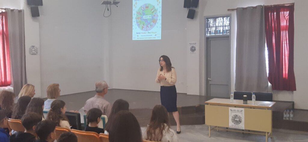 Μαθητικό Φεστιβάλ Ξενόγλωσσης Εκπαίδευσης στο Γυμνάσιο Σαραβαλίου ΦΩΤΟ 29 Μαθητικό Φεστιβάλ Ξενόγλωσσης Εκπαίδευσης στο Γυμνάσιο Σαραβαλίου ΦΩΤΟ