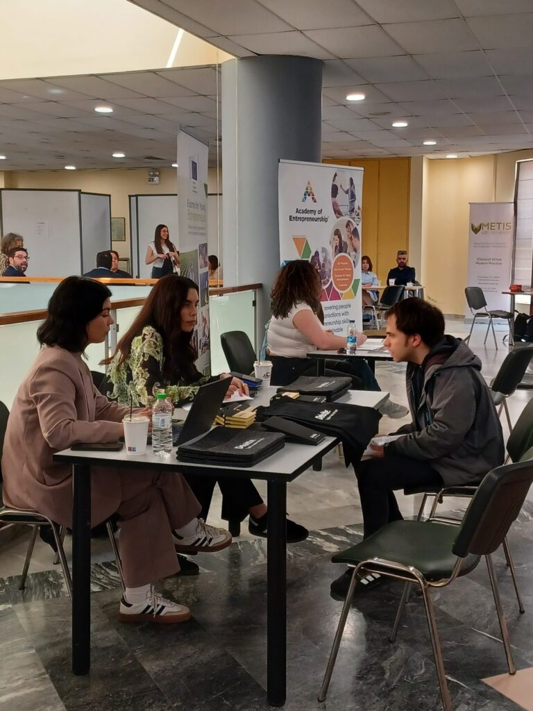 «Ημέρα Καριέρας & Δικτύωσης» του Γραφείου Διασύνδεσης και Επιχειρηματικότητας του ΑΕΙ Πατρών ΦΩΤΟ 30 «Ημέρα Καριέρας & Δικτύωσης» του Γραφείου Διασύνδεσης και Επιχειρηματικότητας του ΑΕΙ Πατρών ΦΩΤΟ