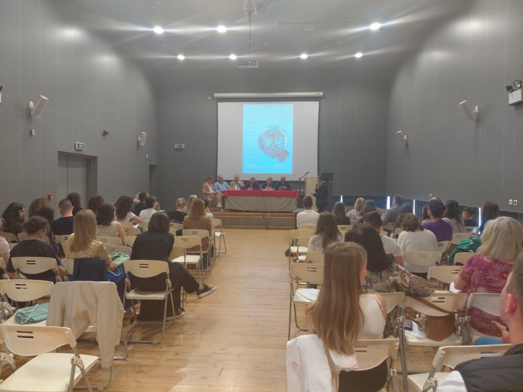 Open Days’ Περιβαλλοντικής Εκπαίδευσης οι «Νέοι Δημοσιογράφοι για το Περιβάλλον» στην Πάτρα ΦΩΤΟ 35 Open Days’ Περιβαλλοντικής Εκπαίδευσης οι «Νέοι Δημοσιογράφοι για το Περιβάλλον» στην Πάτρα ΦΩΤΟ