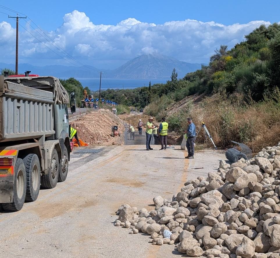 Καλλιθέα Πατρών: Διαπλάτυνση παράκαμψης και αναβάθμιση δρόμου ΦΩΤΟ 31 Καλλιθέα Πατρών: Διαπλάτυνση παράκαμψης και αναβάθμιση δρόμου ΦΩΤΟ