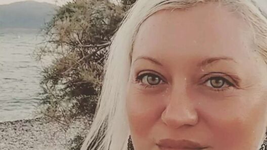 «Τα κορίτσια...Αχ εκείνα τα κορίτσια» 36 «Τα κορίτσια...Αχ εκείνα τα κορίτσια»