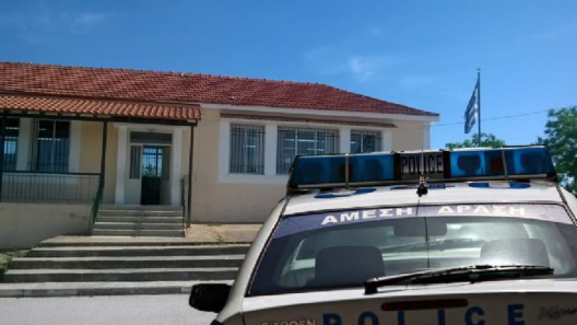 Αχαΐα: Διάρρηξη στο ίδιο σχολείο για τέταρτη φορά - Και ο Χρυσοχοΐδης...χαίρεται για την αστυνόμευση! 36 Αχαΐα: Διάρρηξη στο ίδιο σχολείο για τέταρτη φορά - Και ο Χρυσοχοΐδης...χαίρεται για την αστυνόμευση!