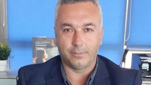 «Η δημόσια υγεία δεν προστατεύεται με ανακοινώσεις» 36 «Η δημόσια υγεία δεν προστατεύεται με ανακοινώσεις»