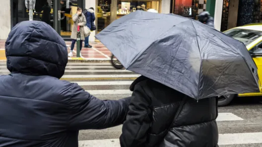 Αχαΐα: Ραγδαία αλλαγή του καιρού με καταιγίδες και κρύο