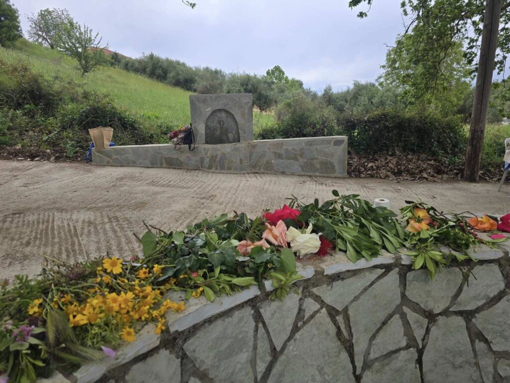 Η Μαγιάτικη συνάντηση της Αγίας Παρασκευής και της Κώμης ΦΩΤΟ 36 Η Μαγιάτικη συνάντηση της Αγίας Παρασκευής και της Κώμης ΦΩΤΟ