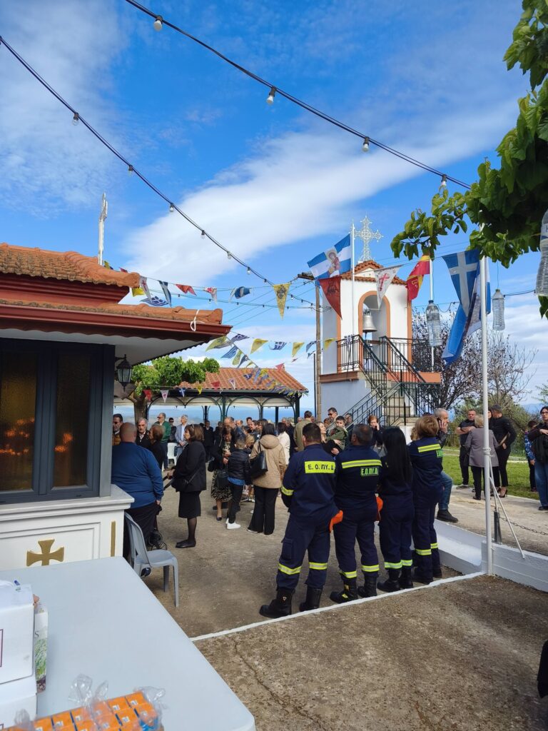 Η Πολιτιστική Δράση Βραχναιίκων αναβίωσε ένα παλαιό έθιμο του Αγίου Αθανασίου Δρεσθένων ΦΩΤΟ 33 Η Πολιτιστική Δράση Βραχναιίκων αναβίωσε ένα παλαιό έθιμο του Αγίου Αθανασίου Δρεσθένων ΦΩΤΟ