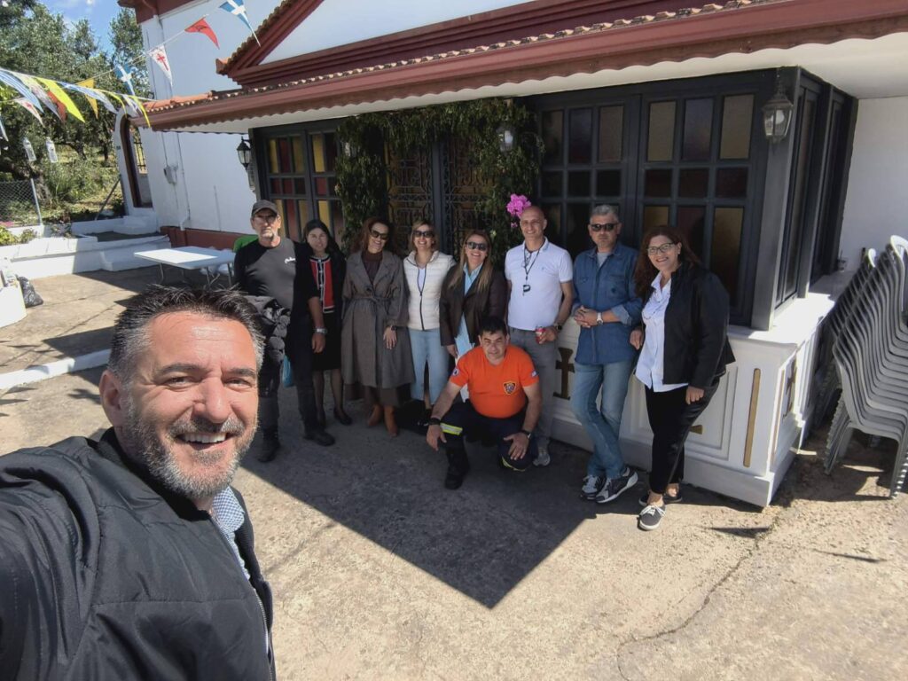 Η Πολιτιστική Δράση Βραχναιίκων αναβίωσε ένα παλαιό έθιμο του Αγίου Αθανασίου Δρεσθένων ΦΩΤΟ 37 Η Πολιτιστική Δράση Βραχναιίκων αναβίωσε ένα παλαιό έθιμο του Αγίου Αθανασίου Δρεσθένων ΦΩΤΟ