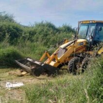 Δυτική Αχαΐα: Καθαρίζουν μικρές χωματερές...πριν καούν! ΦΩΤΟ