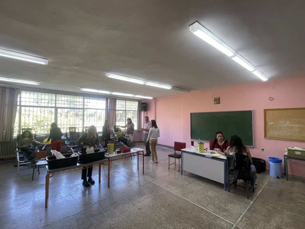 Εθελοντική αιμοδοσία των Αρκάδων Πάτρας με το 21ο Δημοτικό ΦΩΤΟ 30 Εθελοντική αιμοδοσία των Αρκάδων Πάτρας με το 21ο Δημοτικό ΦΩΤΟ