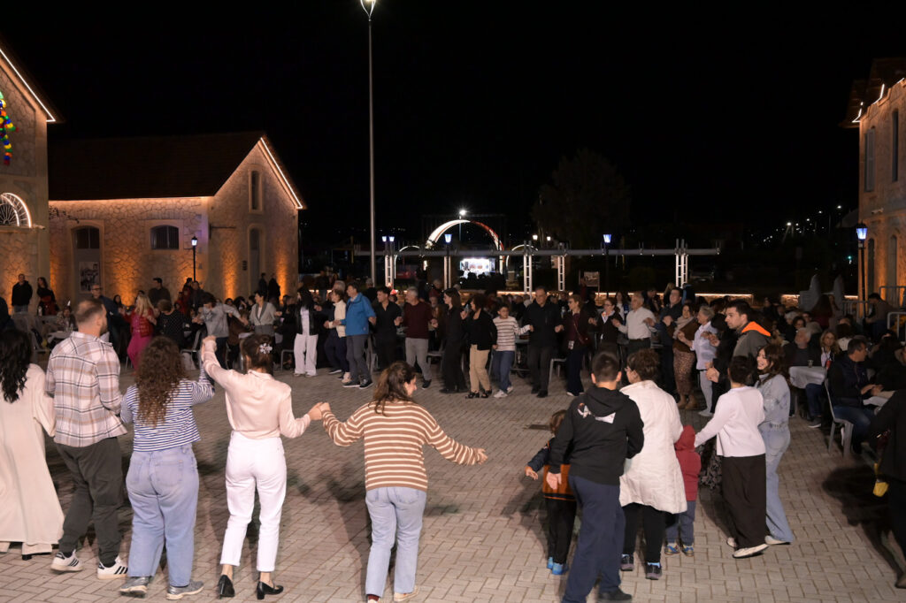 Με χορό και τραγούδι στα «Παλαιά Δημοτικά Σφαγεία» ΦΩΤΟ