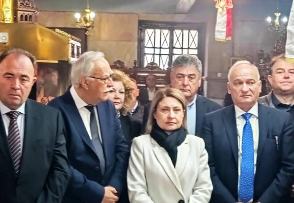 Μνημόσυνο στην Κέρτεζη για τον Αναγνώστη Στριφτόμπολα ΦΩΤΟ 31 Μνημόσυνο στην Κέρτεζη για τον Αναγνώστη Στριφτόμπολα ΦΩΤΟ