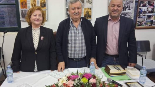 Παρουσιάστηκε το νέο βιβλίο του Γιάννη Πριόβολου «Εξέλιξη οικισμών επί Μοναστηριακής γης» ΦΩΤΟ