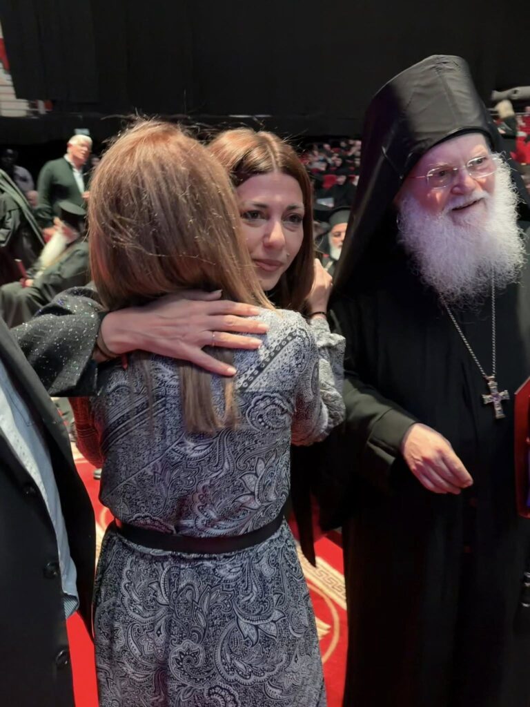 Αχαΐα: Με τον Εφραίμ του Βατοπεδίου η Χριστίνα Αλεξοπούλου ΦΩΤΟ