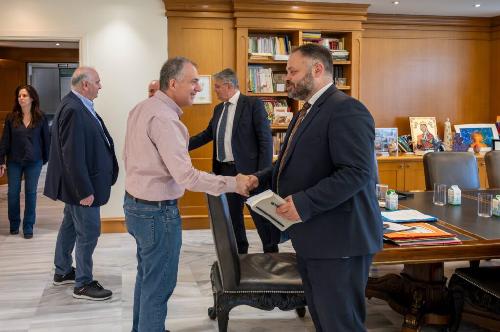 Αχαΐα: Νατσιός και Τσιρώνης στην Υπουργό Παιδείας Σοφία Ζαχαράκη για τα σχολεία ΦΩΤΟ 32 Αχαΐα: Νατσιός και Τσιρώνης στην Υπουργό Παιδείας Σοφία Ζαχαράκη για τα σχολεία ΦΩΤΟ