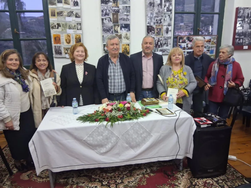 Παρουσιάστηκε το νέο βιβλίο του Γιάννη Πριόβολου «Εξέλιξη οικισμών επί Μοναστηριακής γης» ΦΩΤΟ 6 Παρουσιάστηκε το νέο βιβλίο του Γιάννη Πριόβολου «Εξέλιξη οικισμών επί Μοναστηριακής γης» ΦΩΤΟ
