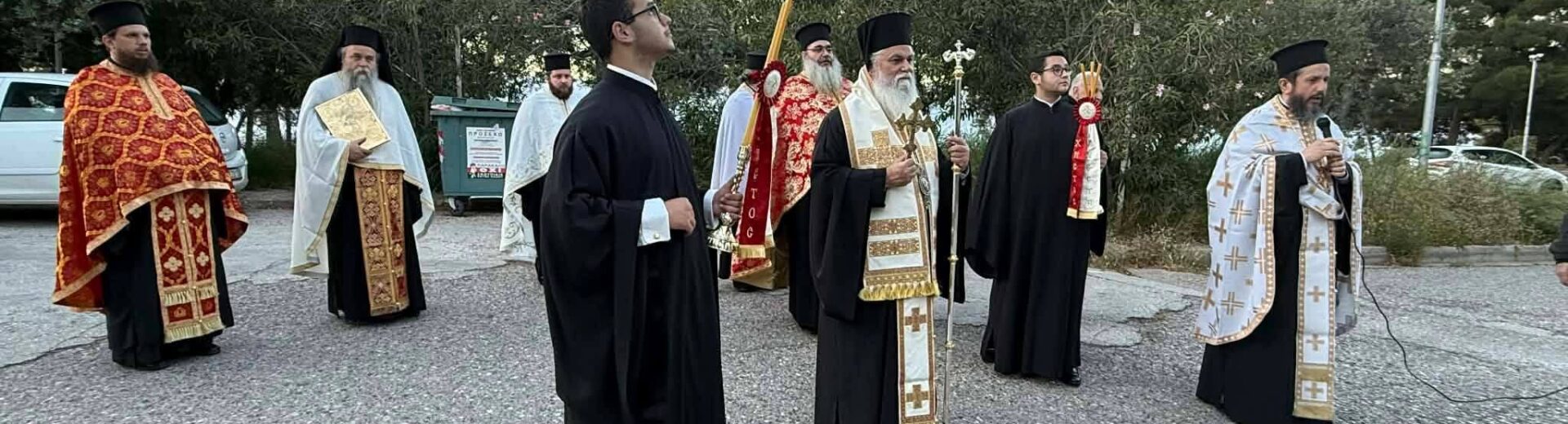 Περιφορά της εικόνας της Αγίας Ειρήνης Καλλιθέας Αιγίου ΦΩΤΟ