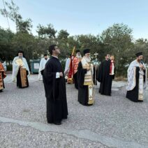Περιφορά της εικόνας της Αγίας Ειρήνης Καλλιθέας Αιγίου ΦΩΤΟ