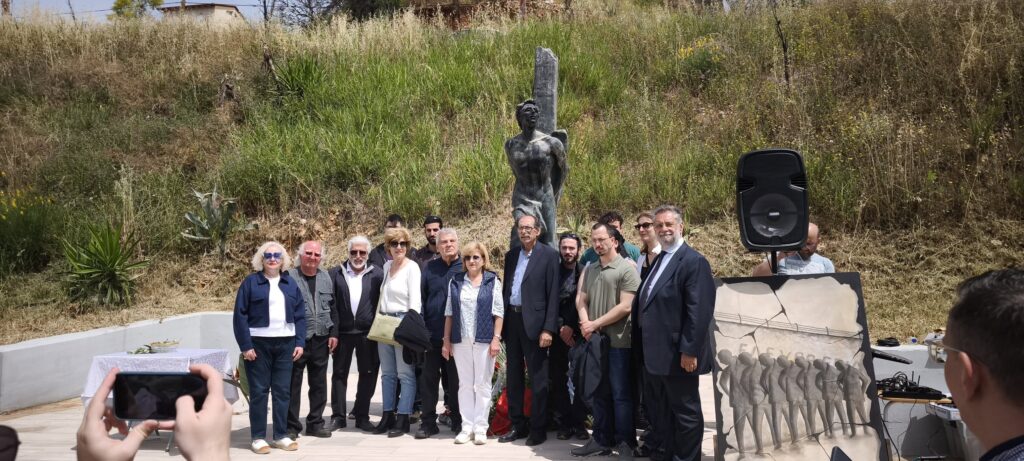 Τιμή και μνήμη στους εκτελεσθέντες Αγωνιστές της Εθνικής Αντίστασης στο Γηροκομειό Πάτρας ΦΩΤΟ 41 Τιμή και μνήμη στους εκτελεσθέντες Αγωνιστές της Εθνικής Αντίστασης στο Γηροκομειό Πάτρας ΦΩΤΟ
