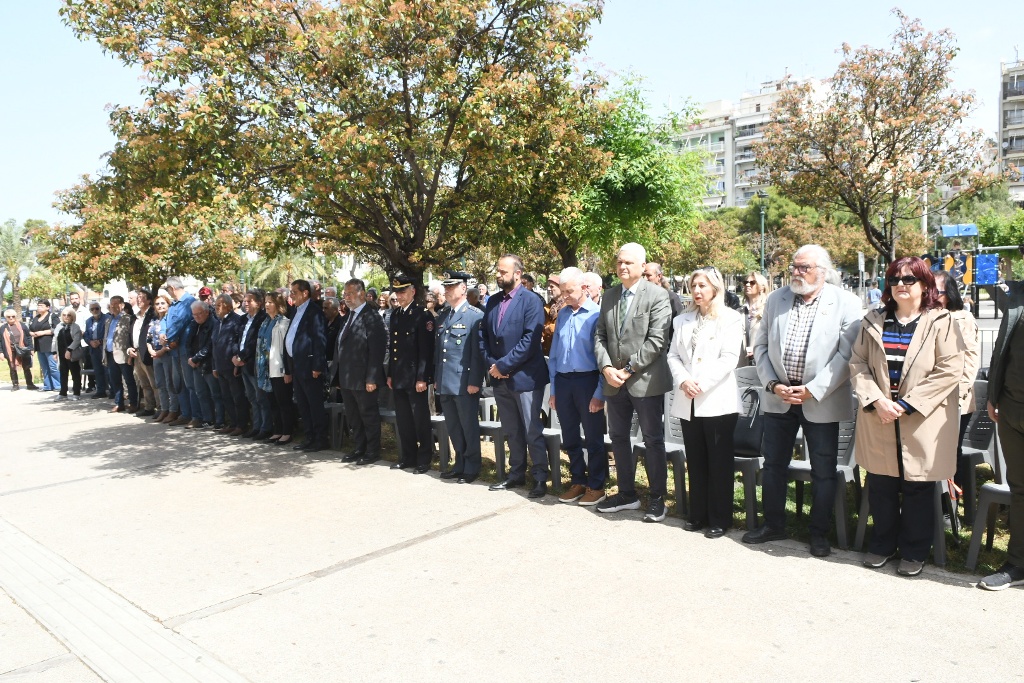 Ο Δήμος Πατρέων τίμησε τους Αγωνιστές της Εθνικής Αντίστασης ΒΙΝΤΕΟ-ΦΩΤΟ 30 Ο Δήμος Πατρέων τίμησε τους Αγωνιστές της Εθνικής Αντίστασης ΒΙΝΤΕΟ-ΦΩΤΟ