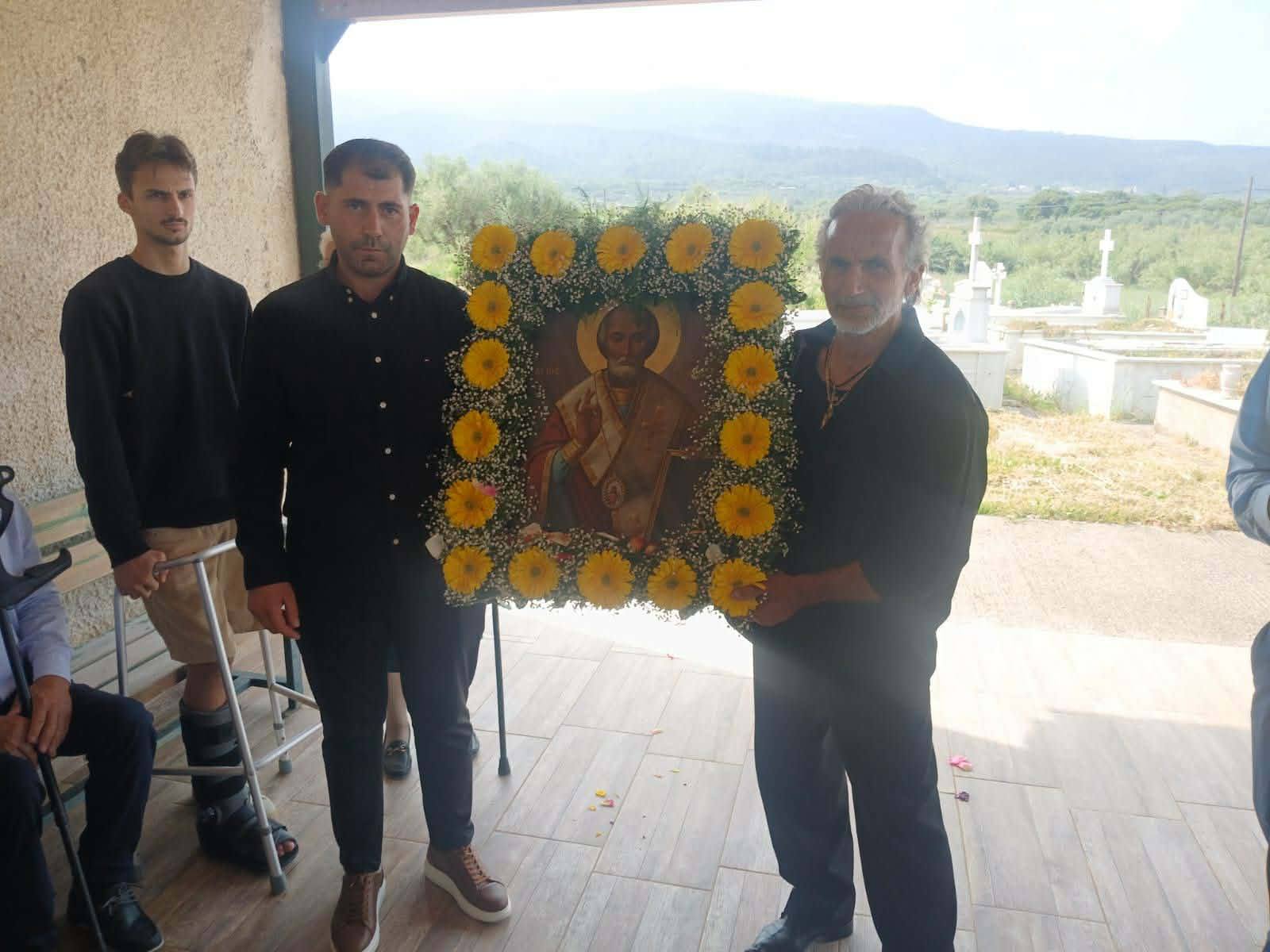 Γιόρτασαν τον Αγιο Νικόλαο στα Γιουλέϊκα ΦΩΤΟ 7 Γιόρτασαν τον Αγιο Νικόλαο στα Γιουλέϊκα ΦΩΤΟ