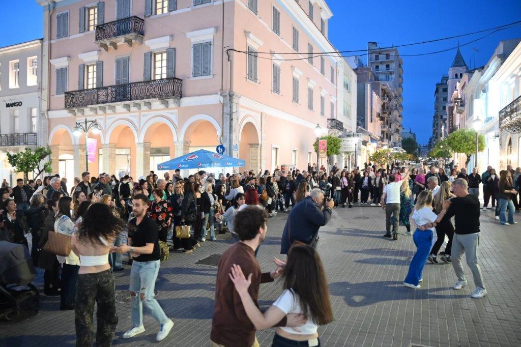 Η Παγκόσμια Ημέρα Χορού με τον φακό του Δήμου Πατρέων ΦΩΤΟ 41 Η Παγκόσμια Ημέρα Χορού με τον φακό του Δήμου Πατρέων ΦΩΤΟ