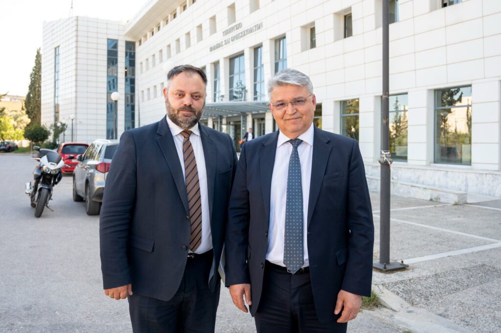 Αχαΐα: Νατσιός και Τσιρώνης στην Υπουργό Παιδείας Σοφία Ζαχαράκη για τα σχολεία ΦΩΤΟ 29 Αχαΐα: Νατσιός και Τσιρώνης στην Υπουργό Παιδείας Σοφία Ζαχαράκη για τα σχολεία ΦΩΤΟ