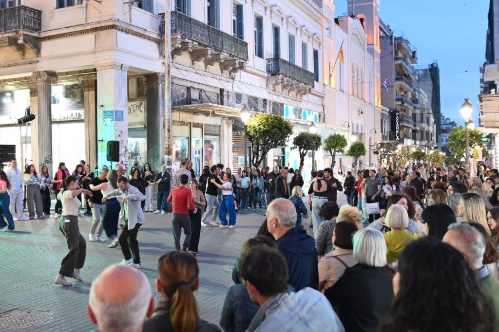 Η Παγκόσμια Ημέρα Χορού με τον φακό του Δήμου Πατρέων ΦΩΤΟ 36 Η Παγκόσμια Ημέρα Χορού με τον φακό του Δήμου Πατρέων ΦΩΤΟ
