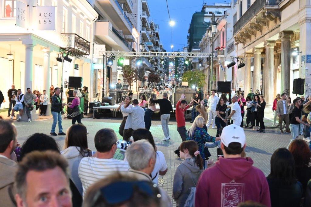 Η Παγκόσμια Ημέρα Χορού με τον φακό του Δήμου Πατρέων ΦΩΤΟ 38 Η Παγκόσμια Ημέρα Χορού με τον φακό του Δήμου Πατρέων ΦΩΤΟ