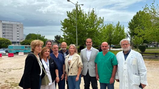 Πάτρα: Η περιοδεια του Γαβριήλ Σακελλαριδη - «Σύγκρουση από αριστερές δυνάμεις» ΦΩΤΟ 37 Πάτρα: Η περιοδεια του Γαβριήλ Σακελλαριδη - «Σύγκρουση από αριστερές δυνάμεις» ΦΩΤΟ