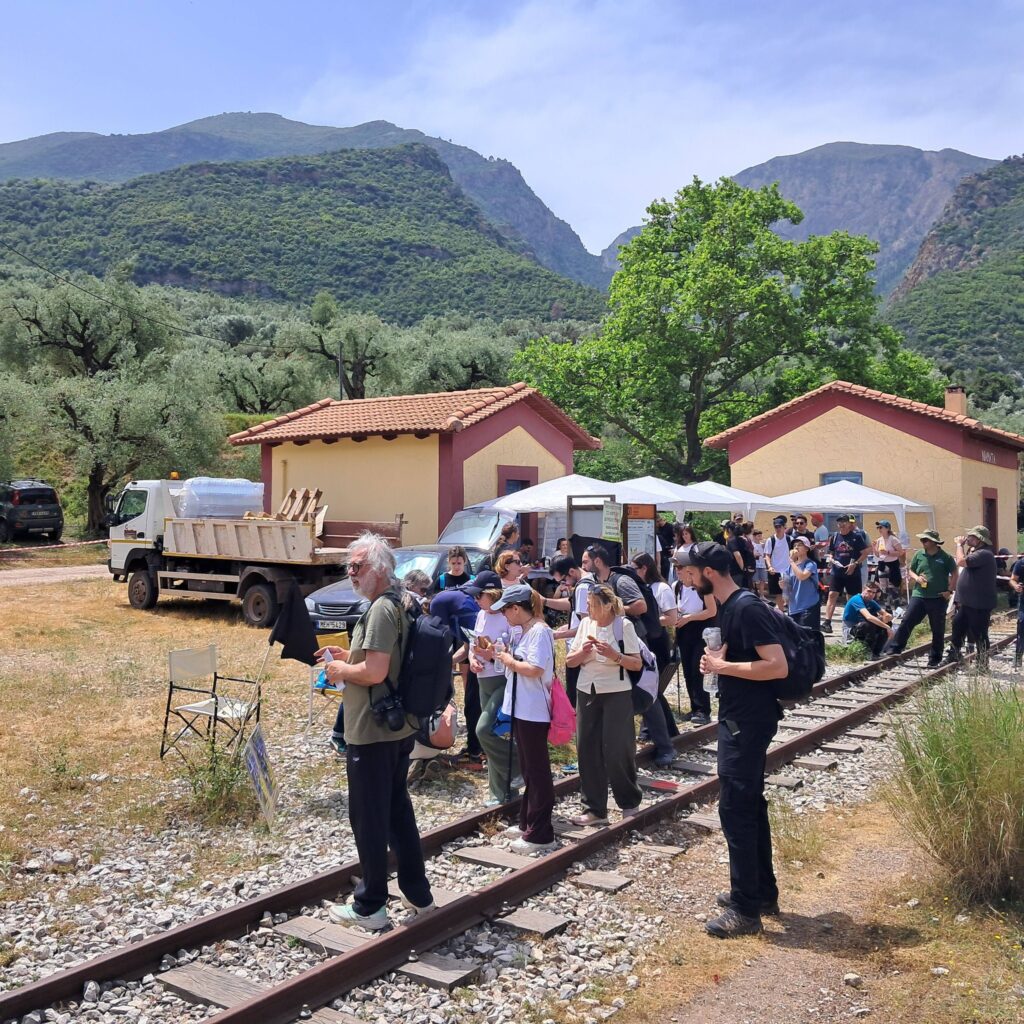Αχαΐα: Με μηνύματα για τον κλειστό Οδοντωτό το ετήσιο Πέρασμα στον Βουραΐκό ΦΩΤΟ 29 Αχαΐα: Με μηνύματα για τον κλειστό Οδοντωτό το ετήσιο Πέρασμα στον Βουραΐκό ΦΩΤΟ