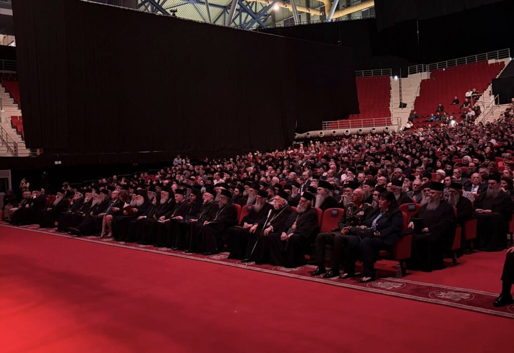 Αχαΐα: Με τον Εφραίμ του Βατοπεδίου η Χριστίνα Αλεξοπούλου ΦΩΤΟ