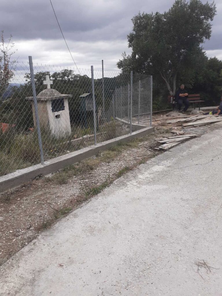 Ερύμανθος: Ανάπλαση πλατείας στο Κούμπερι της Δροσιάς ΦΩΤΟ 30 Ερύμανθος: Ανάπλαση πλατείας στο Κούμπερι της Δροσιάς ΦΩΤΟ
