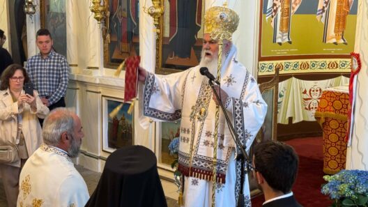 Αρχιερατική Θεία Λειτουργία στον Αγιο Νικόλαο Πετσάκων με προεχείρηση ιερέα ΦΩΤΟ 39 Αρχιερατική Θεία Λειτουργία στον Αγιο Νικόλαο Πετσάκων με προεχείρηση ιερέα ΦΩΤΟ