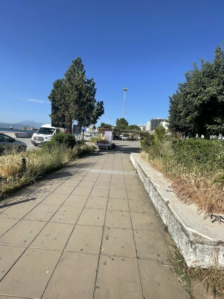 Πάτρα: Παραλιακό μέτωπο σε φθορά – Εγκατάλειψη στον μώλο Αγίου Νικολάου ΦΩΤΟ 31 Πάτρα: Παραλιακό μέτωπο σε φθορά – Εγκατάλειψη στον μώλο Αγίου Νικολάου ΦΩΤΟ