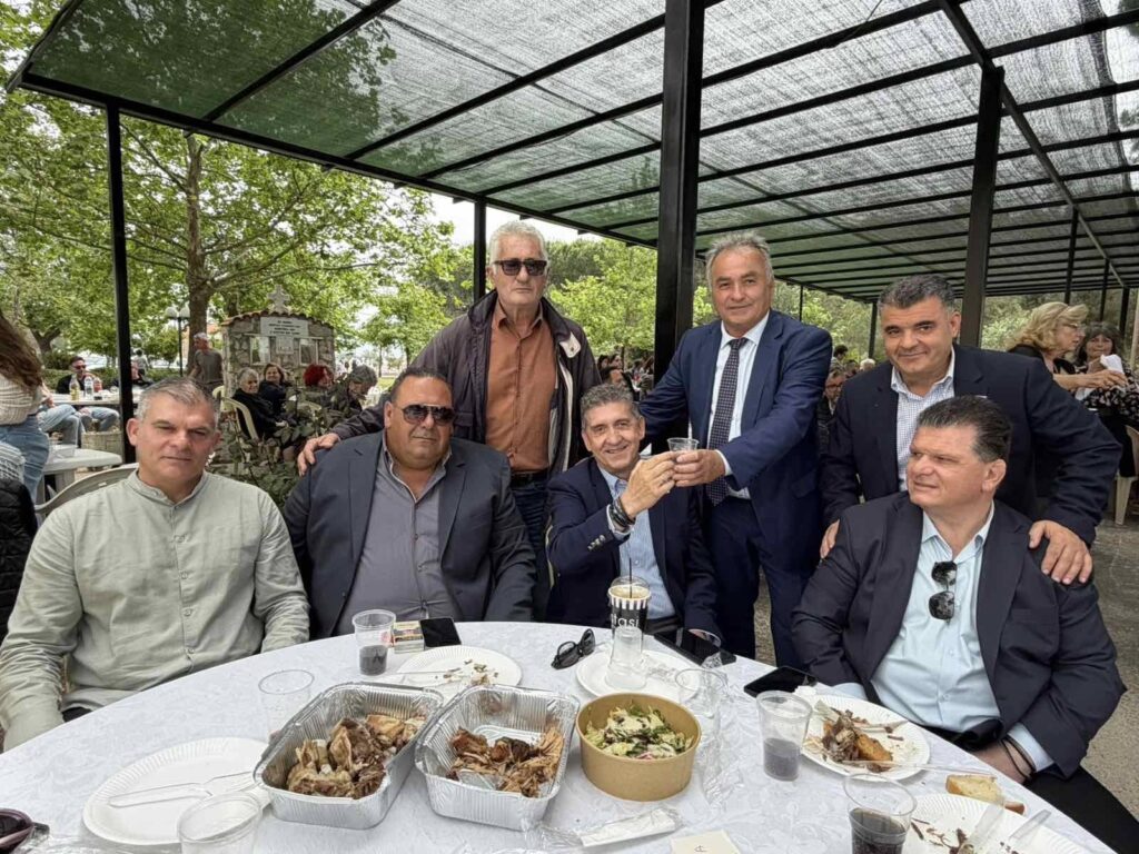 Η Θρησκευτική πανήγυρη του Αγίου Νικολάου στα Νιφορέικα ΦΩΤ0 31 Η Θρησκευτική πανήγυρη του Αγίου Νικολάου στα Νιφορέικα ΦΩΤ0