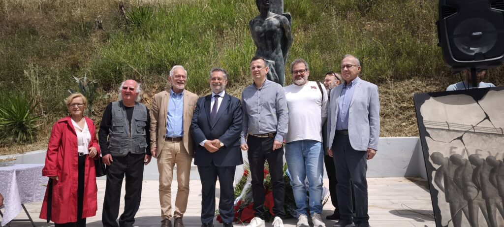 Τιμή και μνήμη στους εκτελεσθέντες Αγωνιστές της Εθνικής Αντίστασης στο Γηροκομειό Πάτρας ΦΩΤΟ 40 Τιμή και μνήμη στους εκτελεσθέντες Αγωνιστές της Εθνικής Αντίστασης στο Γηροκομειό Πάτρας ΦΩΤΟ