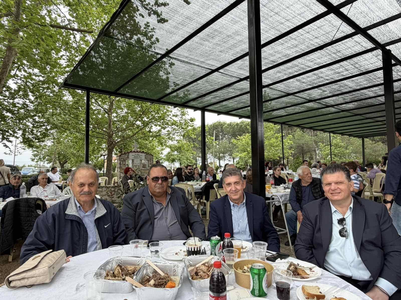 Η Θρησκευτική πανήγυρη του Αγίου Νικολάου στα Νιφορέικα ΦΩΤ0 12 Η Θρησκευτική πανήγυρη του Αγίου Νικολάου στα Νιφορέικα ΦΩΤ0