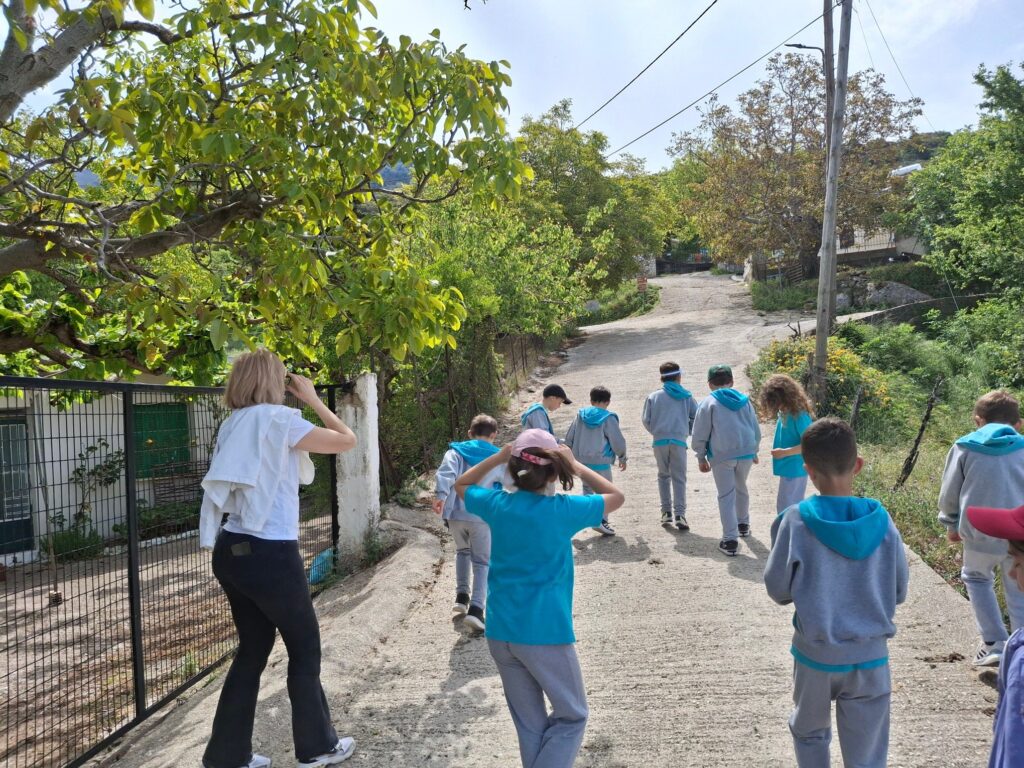 Από το Αρσάκειο...μικροί ερευνητές στο Πουρναρόκαστρο ΦΩΤΟ 31 Από το Αρσάκειο...μικροί ερευνητές στο Πουρναρόκαστρο ΦΩΤΟ
