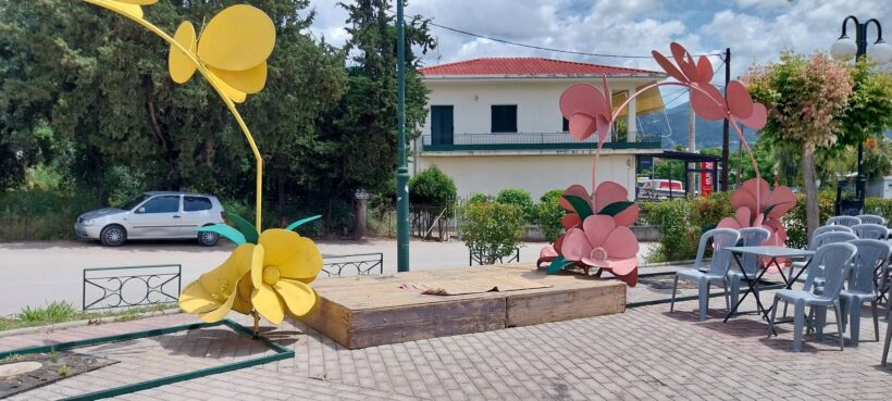 Η πιο όμορφη πλατεία στο Γηροκομειό Πατρών ΦΩΤΟ
