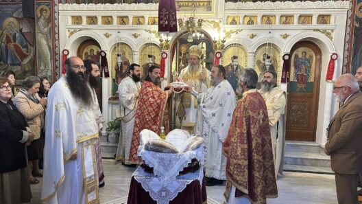 Γιόρτασε το εκκλησάκι του Αγίου Θεράποντος στο Νοσοκομείο «Ο Άγιος Ανδρέας» ΦΩΤΟ 42 Γιόρτασε το εκκλησάκι του Αγίου Θεράποντος στο Νοσοκομείο «Ο Άγιος Ανδρέας» ΦΩΤΟ