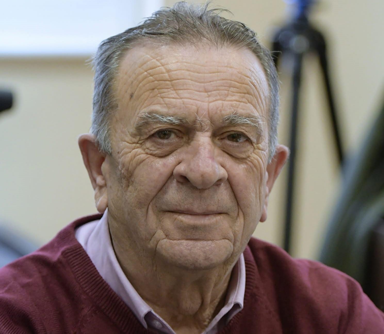 «Ο συμπολίτης Υφυπουργός Πολιτισμού έχει εκπαιδευτεί στα ψεύδη» 4 «Ο συμπολίτης Υφυπουργός Πολιτισμού έχει εκπαιδευτεί στα ψεύδη»