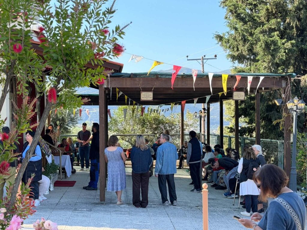 Η εορτή των Αγίων Κωνσταντίνου και Ελένης στο ναό του «Κωνσταντοπουλείου» ΦΩΤΟ 29 Η εορτή των Αγίων Κωνσταντίνου και Ελένης στο ναό του «Κωνσταντοπουλείου» ΦΩΤΟ