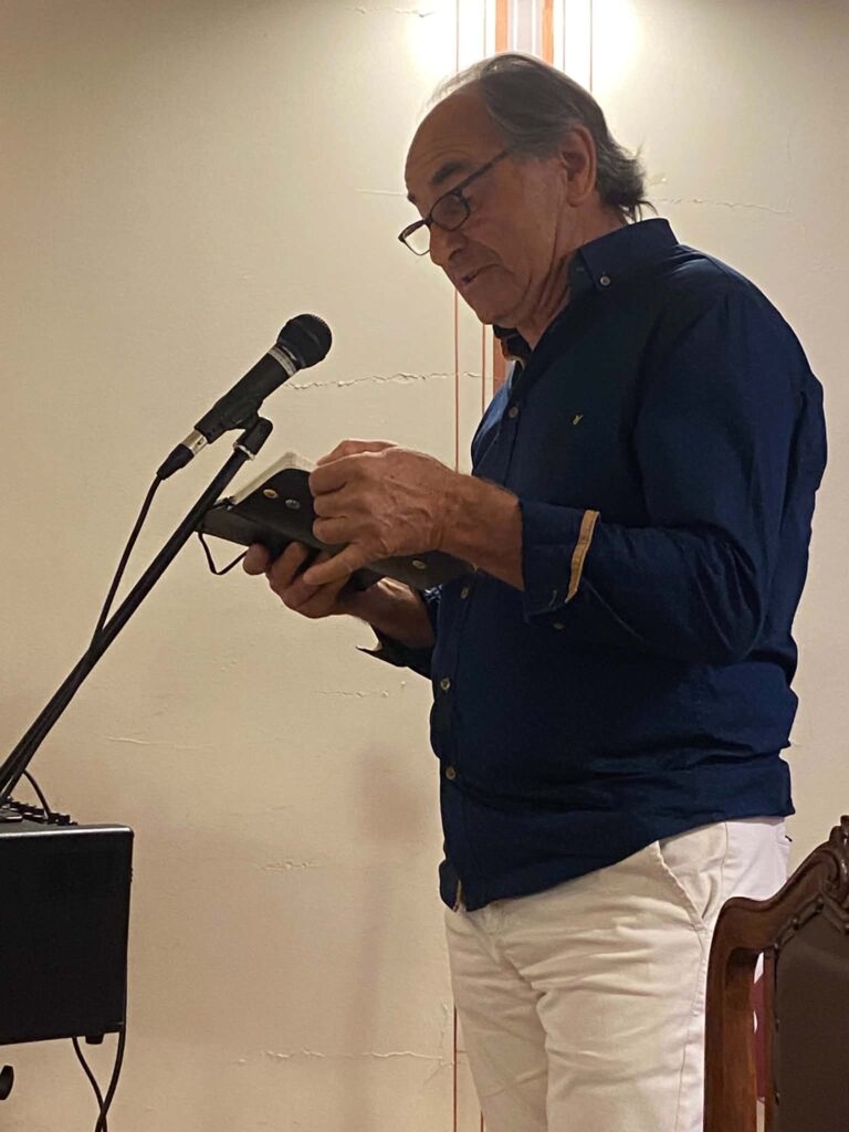 Παρουσίαση της ποιητικής συλλογής «Ενωμένες λέξεις» της Ιουλιάνας Λαζάρ στο Αίγιο ΦΩΤΟ 41 Παρουσίαση της ποιητικής συλλογής «Ενωμένες λέξεις» της Ιουλιάνας Λαζάρ στο Αίγιο ΦΩΤΟ