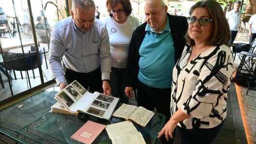 Συνάντηση της Πανηπειρωτικής Αδελφότητας Αιγιαλείας με τα Γενικά Αρχεία του Κράτους 36 Συνάντηση της Πανηπειρωτικής Αδελφότητας Αιγιαλείας με τα Γενικά Αρχεία του Κράτους