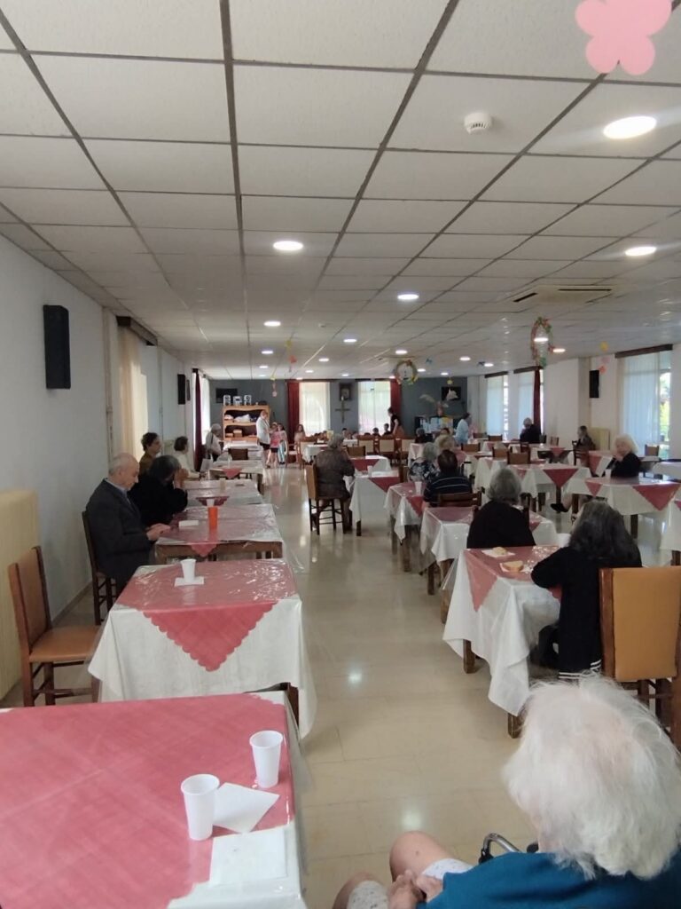 το 1ο Δημοτικό Σχολείο Πατρών στο Κωνσταντοπούλειο Ευγηρείο ΦΩΤΟ 29 το 1ο Δημοτικό Σχολείο Πατρών στο Κωνσταντοπούλειο Ευγηρείο ΦΩΤΟ