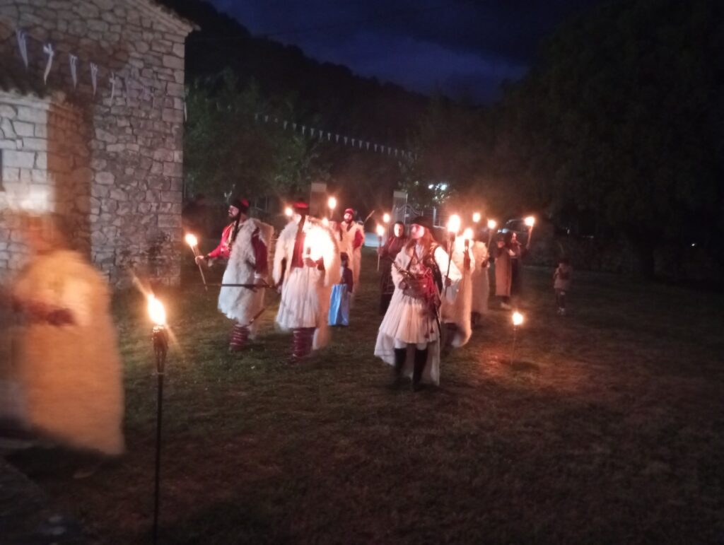 Ο Σκοπευτικός Όμιλος Παραδοσιακών Οπλων Πατρών, στο Σούλι ΦΩΤΟ 30 Ο Σκοπευτικός Όμιλος Παραδοσιακών Οπλων Πατρών, στο Σούλι ΦΩΤΟ