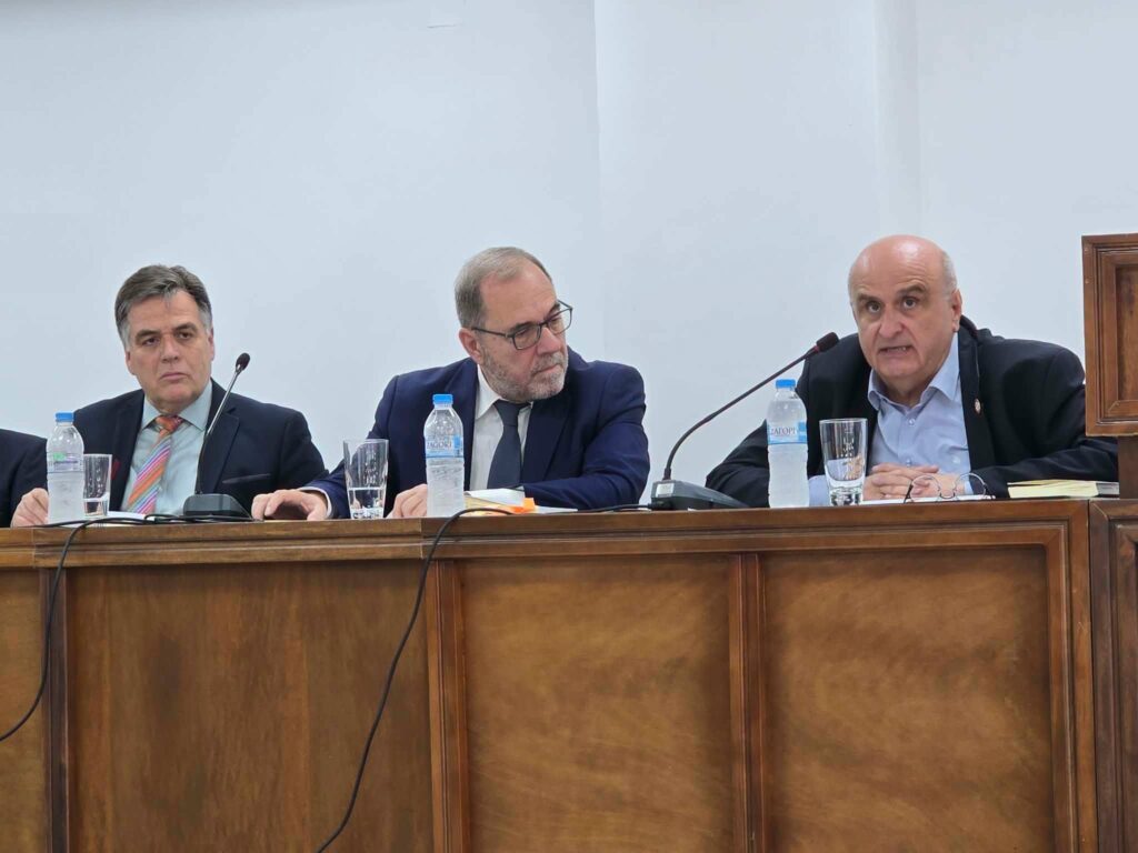 Πάτρα: Ο τ. υπουργός Αντώνης Ρουπακιώτης μίλησε για την «ανάγκη ανεξάρτητης Δικαιοσύνης» ΦΩΤΟ